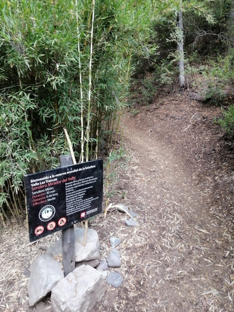 comienzo sendero mirador del valle