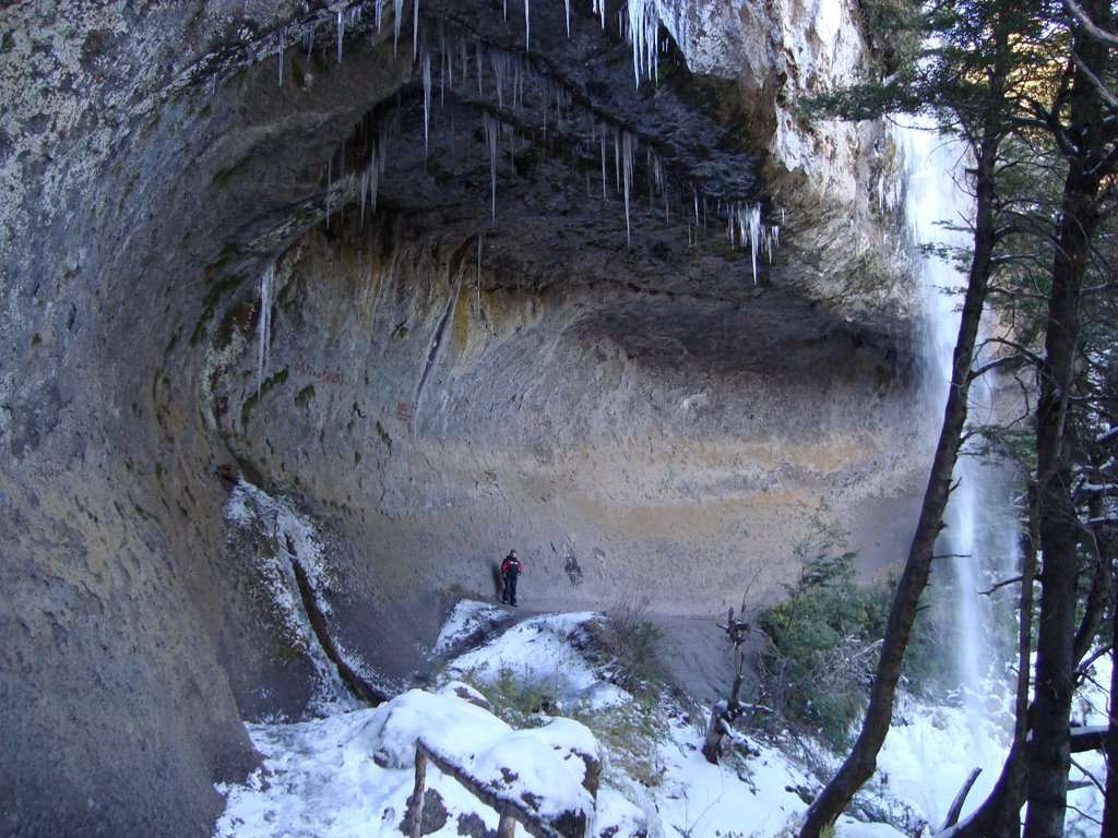 gruta del pangue