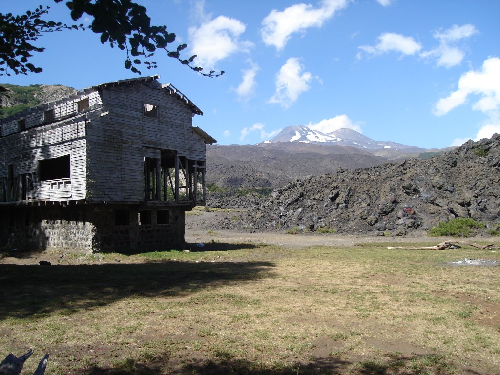 refugio shangrila historia 2